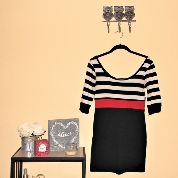Papaya Dresses & Skirts - Sexy striped Mini 😍